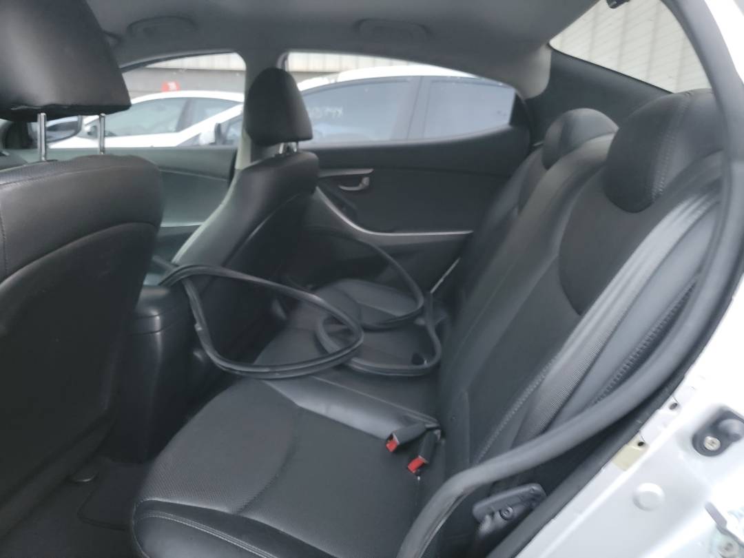 2013 HYUNDAI AVANTE — 184685 KM — Lot 728692 — Main - Marhaba Auctions Used Cars - Image 6