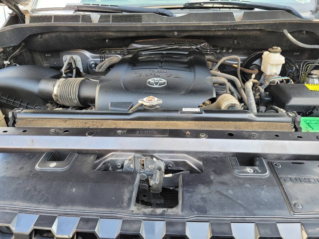 2018 TOYOTA TUNDRA — 101947 Miles — Lot X736293 — Main - Marhaba Auctions Used Cars - Image 12