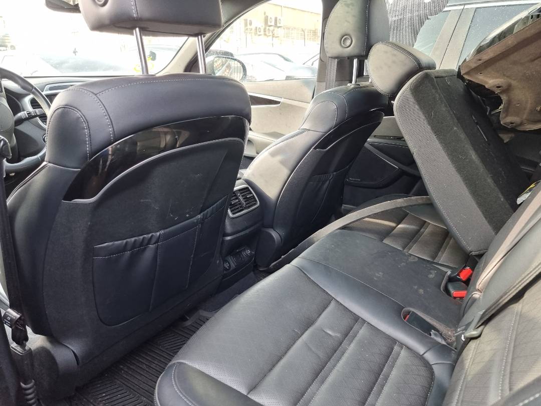 KIA SORENTO 2019 - Marhaba Auction Used Cars - Image 5