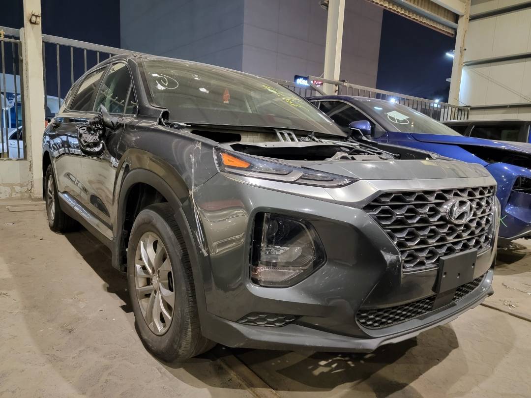 2020 HYUNDAI SANTA FE — 51170 Miles — Lot H141478 — Main - Marhaba Auctions Used Cars - Image 4