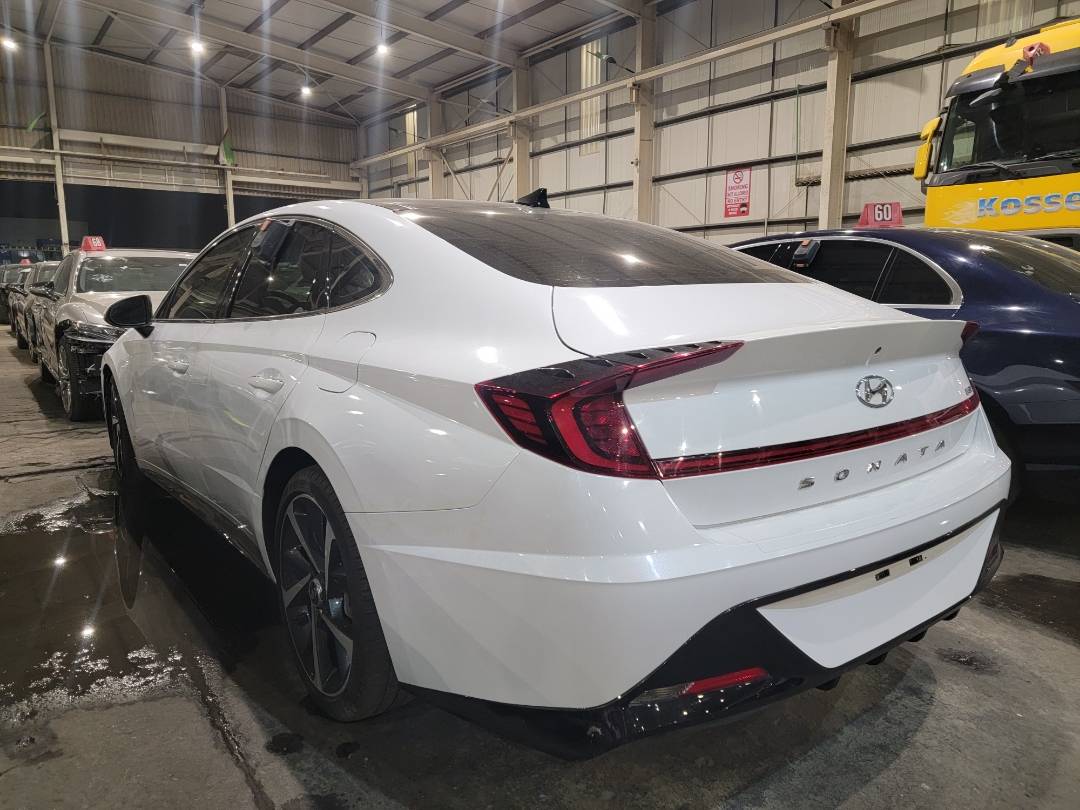 2021 HYUNDAI SONATA — 29162 Miles — Lot H112589 — Main - Marhaba Auctions Used Cars - Image 5