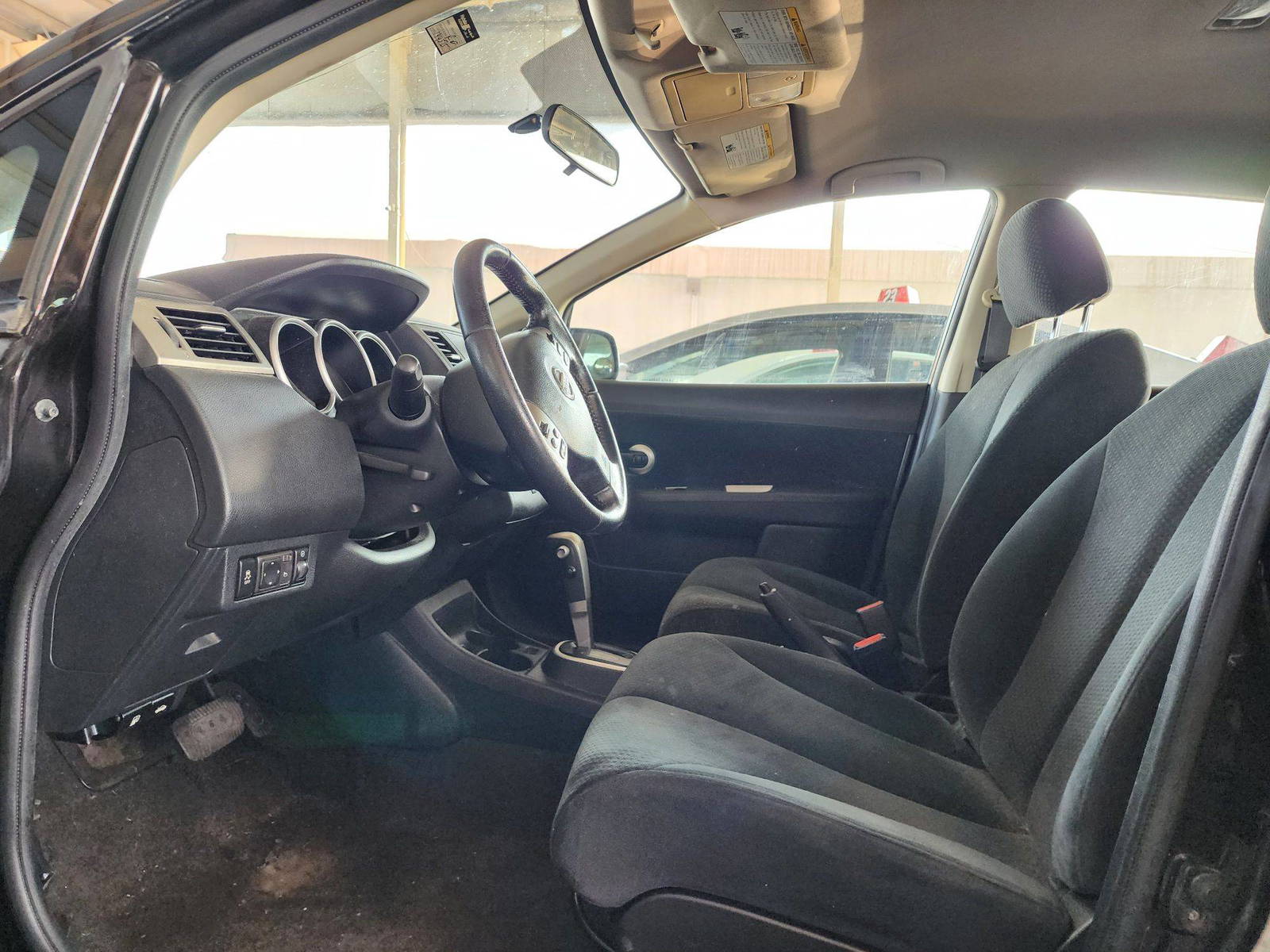 2012 NISSAN VERSA — 144515 Miles — Lot 39534015 — Souq - Marhaba Auctions Used Cars - Image 8