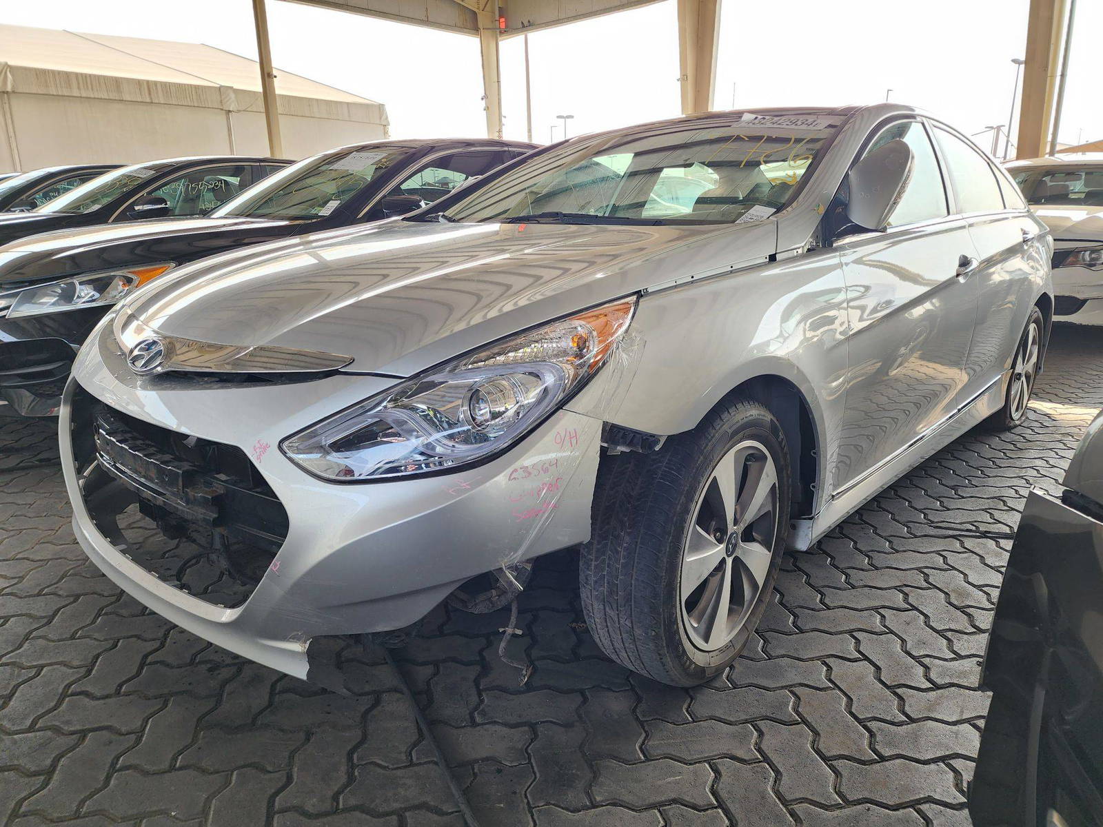 2012 HYUNDAI SONATA — 178906 Miles — Lot 43242934 — Souq - Marhaba Auctions Used Cars - Image 9