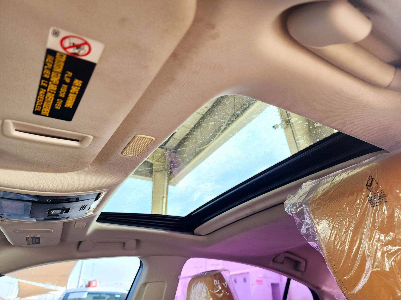 LEXUS ES 300H 2021 - Marhaba Auction Used Cars - Image 8