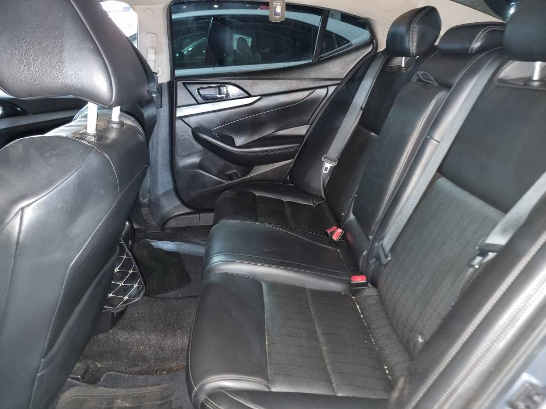 2016 NISSAN MAXIMA — 112346 Miles — Lot 214587 — Ind. 12 - Marhaba Auctions Used Cars - Image 7