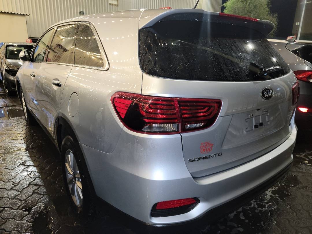 2019 KIA SORENTO — 38800 Miles — Lot 37590311 - Marhaba Auctions Used Cars - Image 3