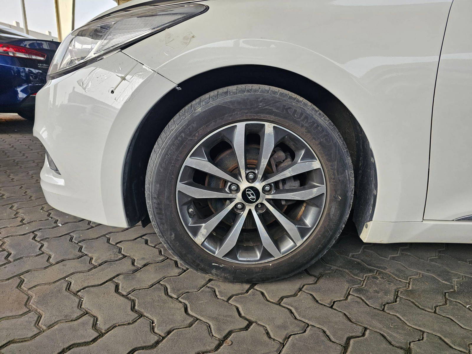 HYUNDAI GRANDEUR 2012 - Marhaba Auction Used Cars - Image 11