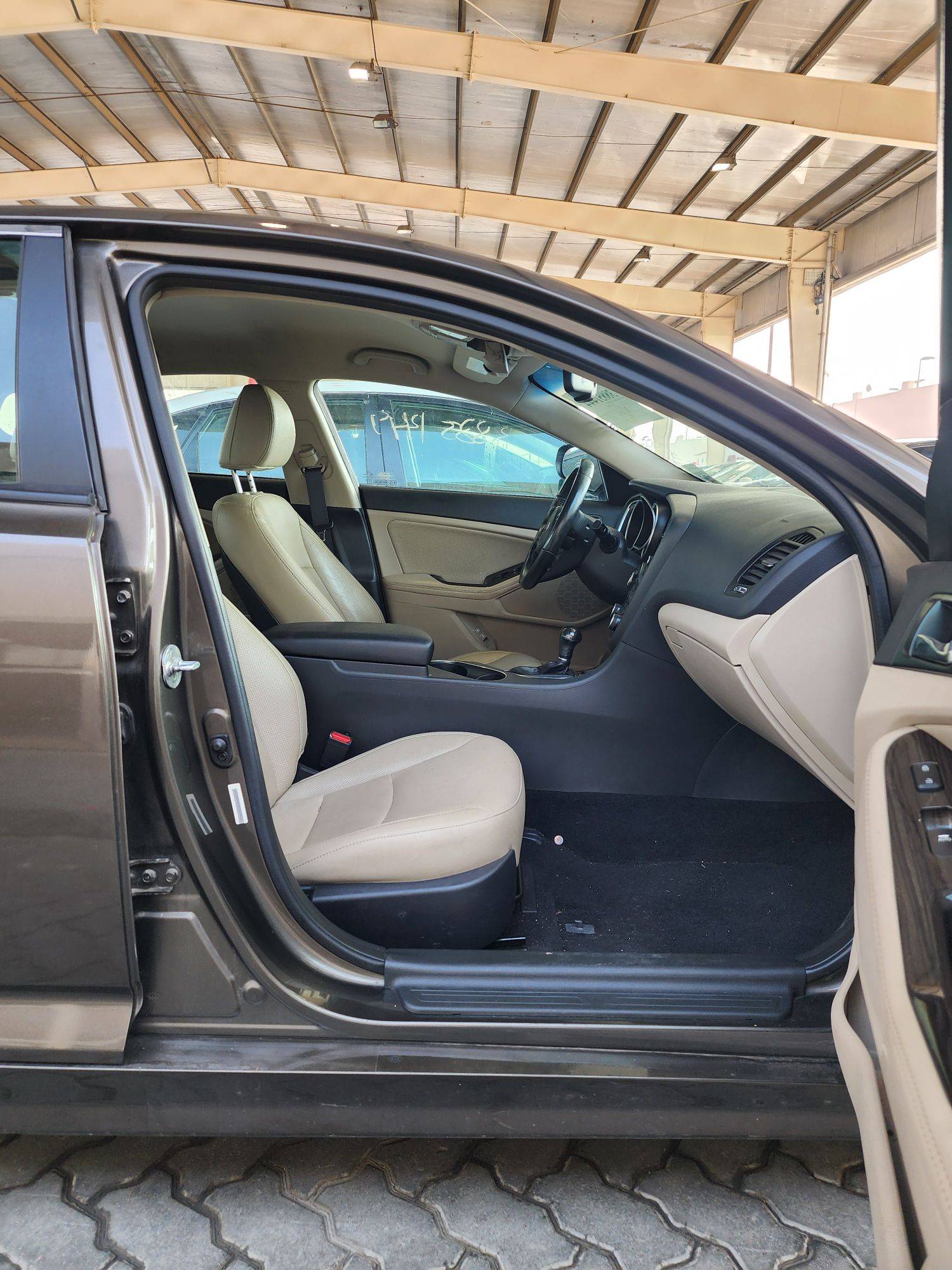 2015 KIA OPTIMA — 199692 Miles — Lot 38851444 — Souq - Marhaba Auctions Used Cars - Image 6