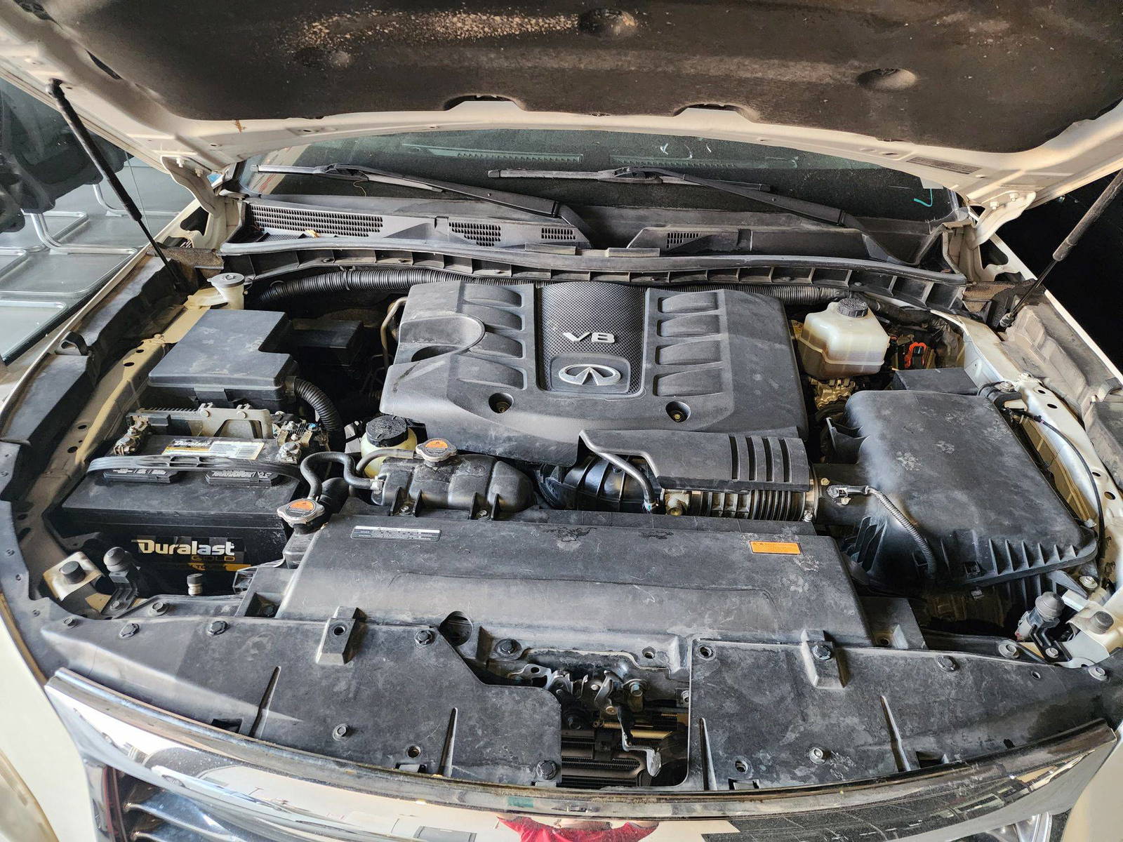 2014 INFINITI QX80 — 178399 Miles — Lot 9065947 — Souq - Marhaba Auctions Used Cars - Image 15
