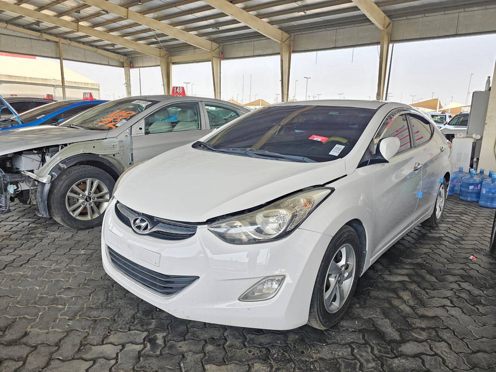 2012 HYUNDAI AVANTE — 207280 KM — Lot 329368 — Souq - Marhaba Auctions Used Cars - Image 5