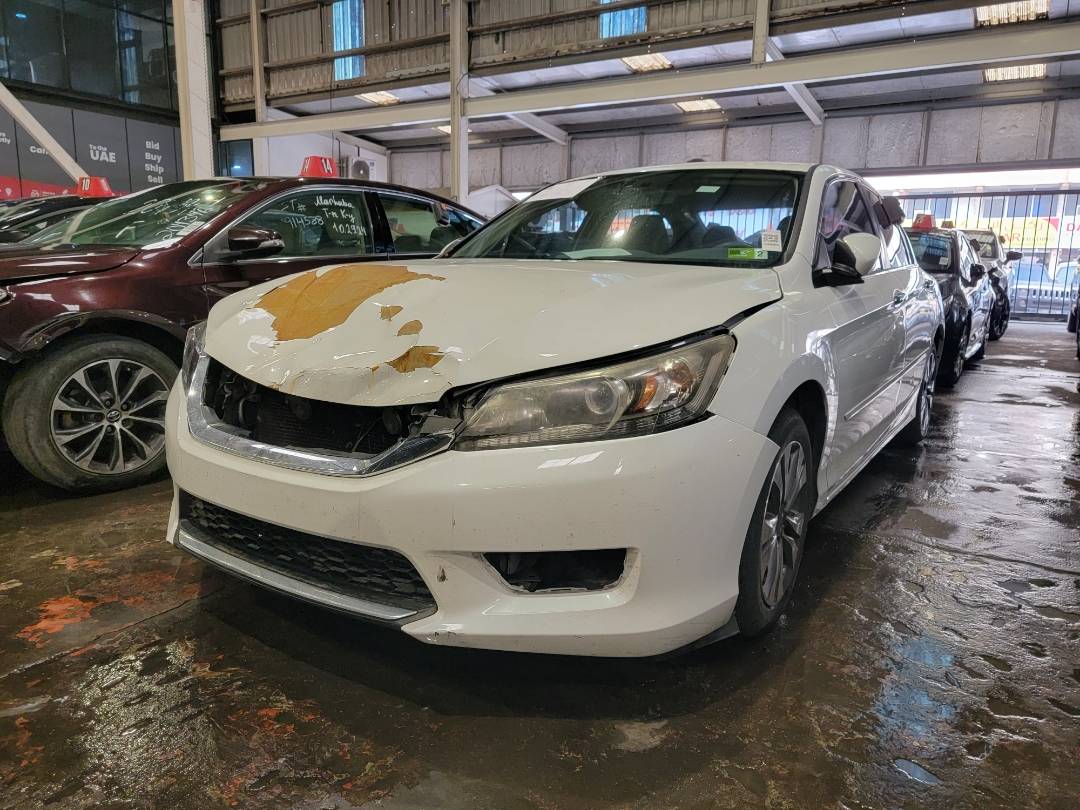 2015 HONDA ACCORD — 211649 Miles — Lot 40602400 — Main - Marhaba Auctions Used Cars - Image 5