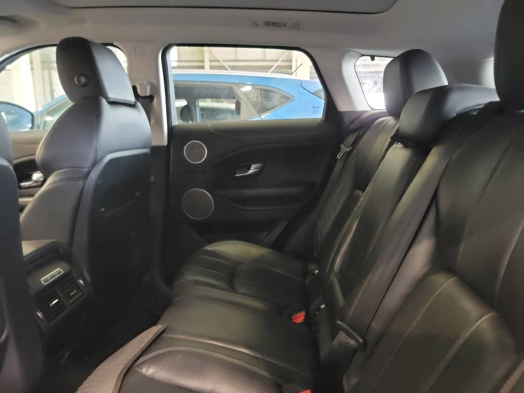 2016 LAND ROVER RANGE ROVER EVOQUE SE — 92140 Miles — Lot 39075881 — Main - Marhaba Auctions Used Cars - Image 8