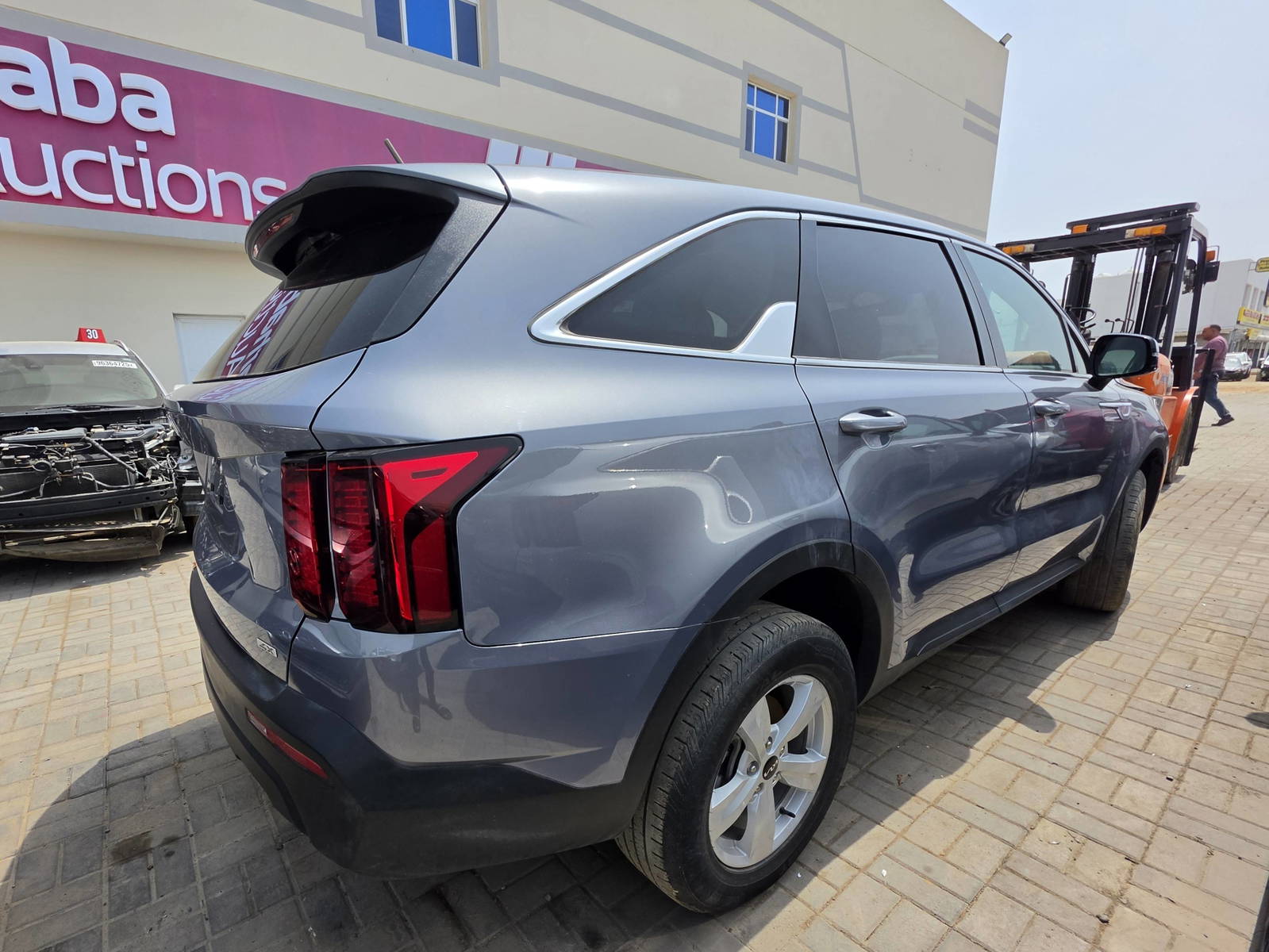 2023 KIA SORENTO — 61852 Miles — Lot 8PG189372 - Marhaba Auctions Used Cars - Image 6