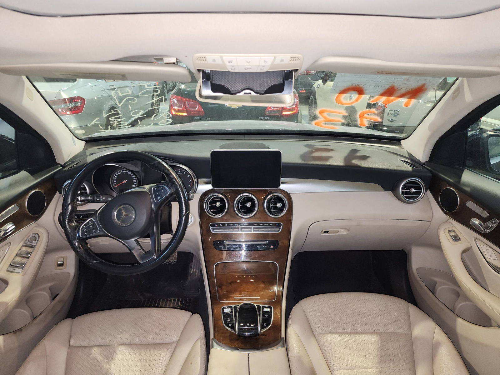 MERCEDES BENZ GLC-300 2016 - Marhaba Auction Used Cars - Image 8