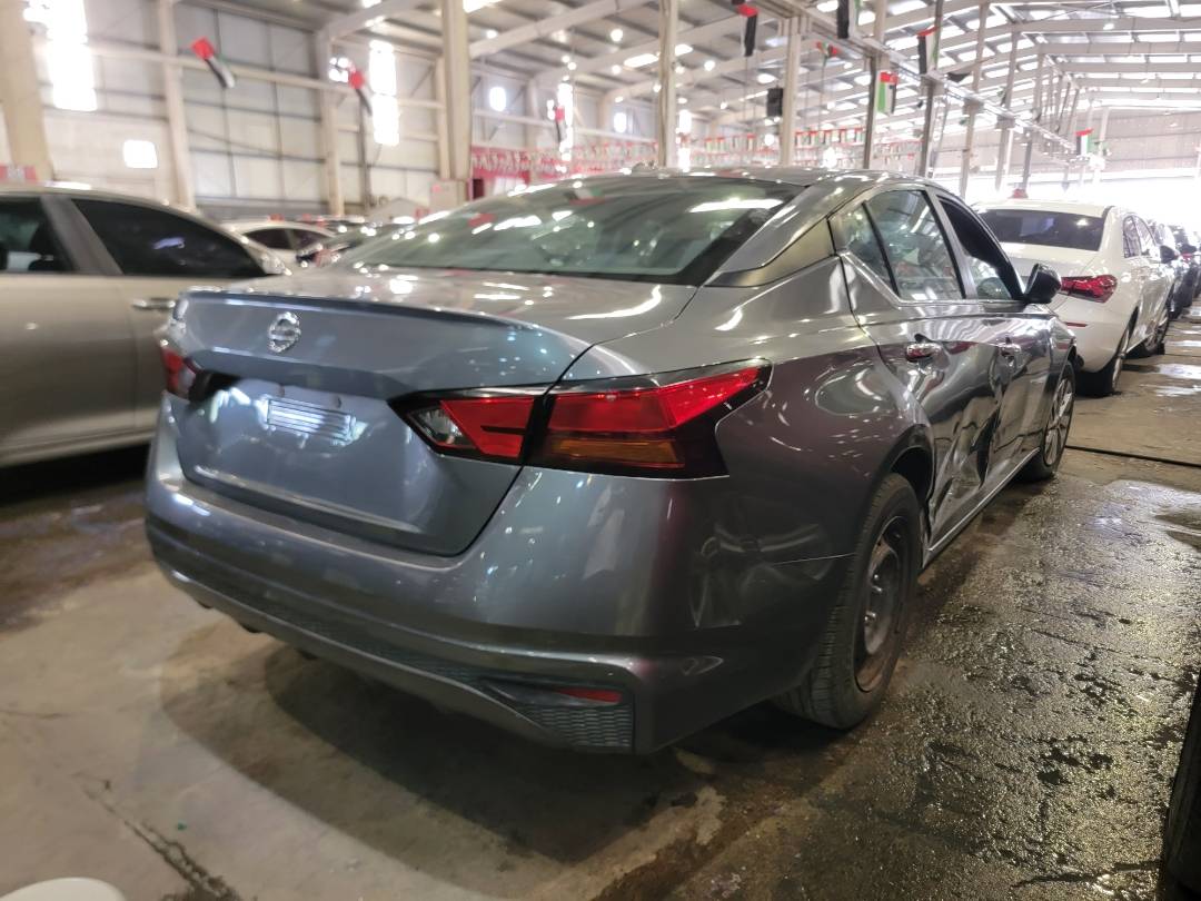 2019 NISSAN ALTIMA — 135144 Miles — Lot 7KC121275 — Main - Marhaba Auctions Used Cars - Image 3