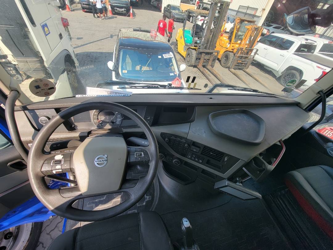 2015 VOLVO FH-Series — 927112 KM — Lot FB729977 — Main - Marhaba Auctions Used Cars - Image 5