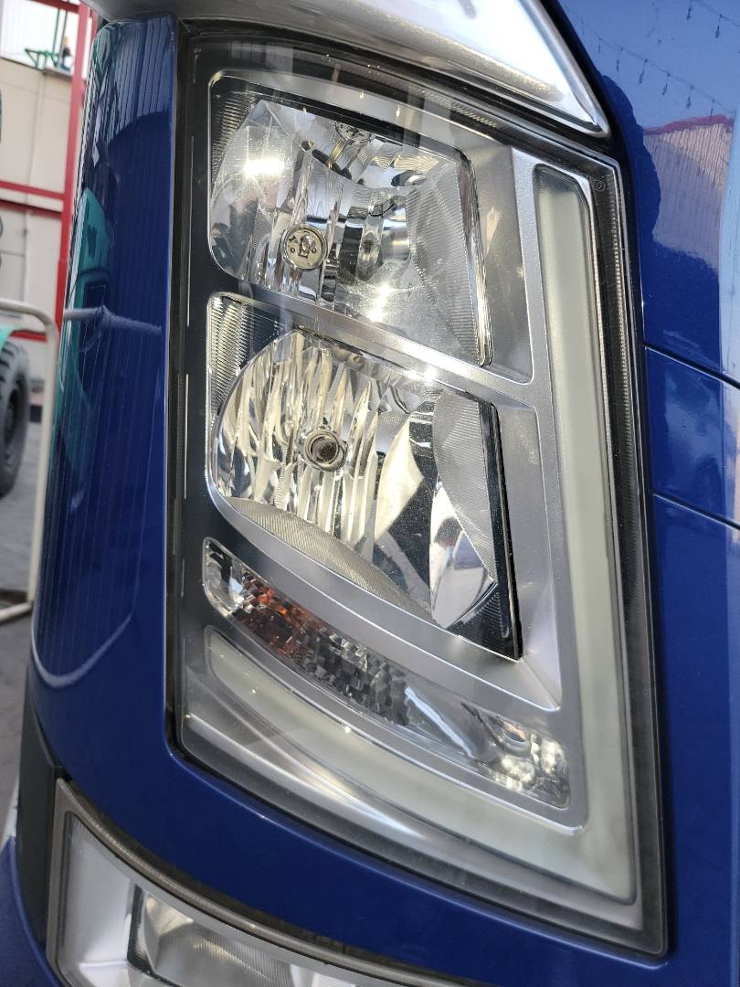 2018 VOLVO FH-Series — 1035372 KM — Lot 872726 - Marhaba Auctions Used Cars - Image 10