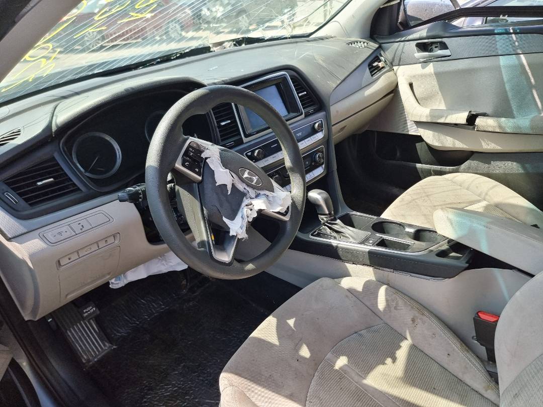 2019 HYUNDAI SONATA — 46782 Miles — Lot H750692 — Ind. 12 - Marhaba Auctions Used Cars - Image 5