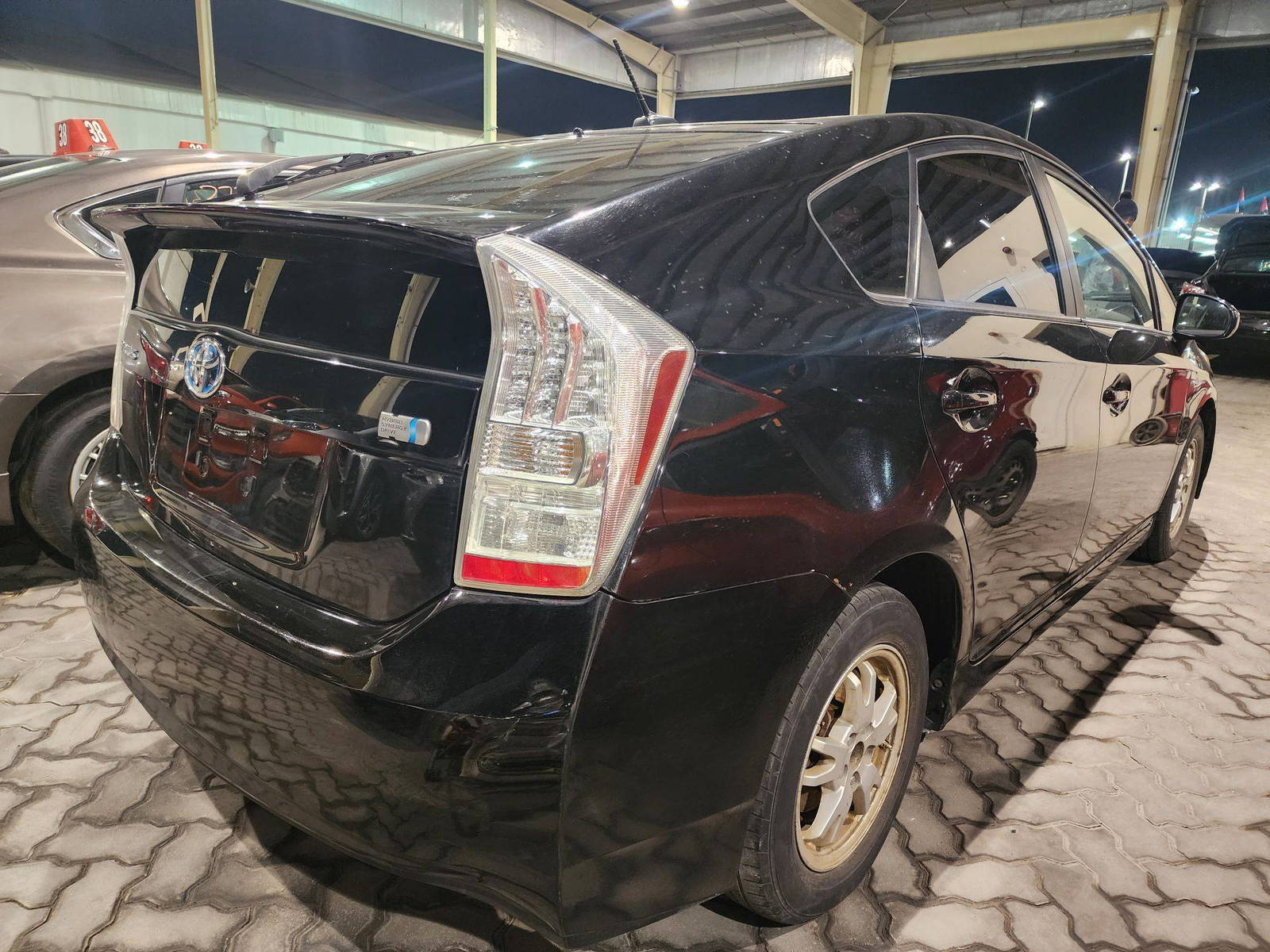 2010 TOYOTA PRIUS — 178182 Miles — Lot 37444666 - Marhaba Auctions Used Cars - Image 10