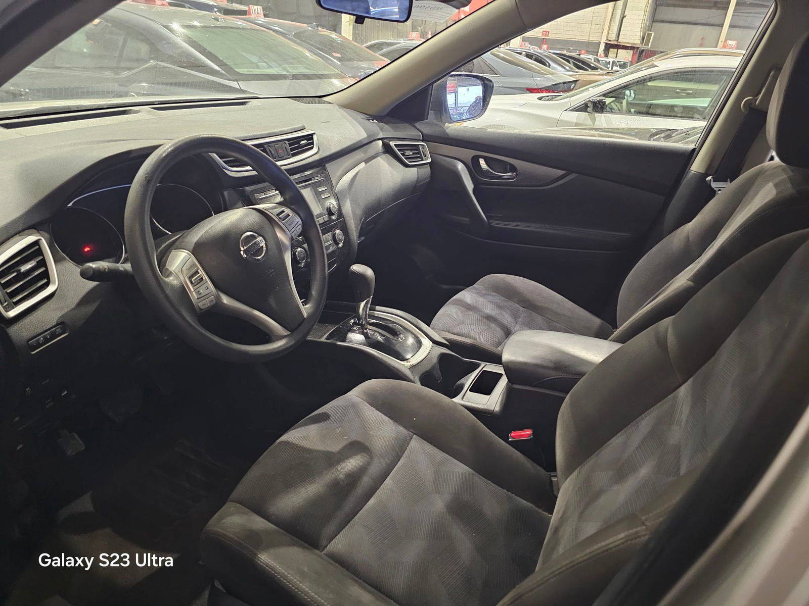 NISSAN ROGUE 2015 - Marhaba Auction Used Cars - Image 8