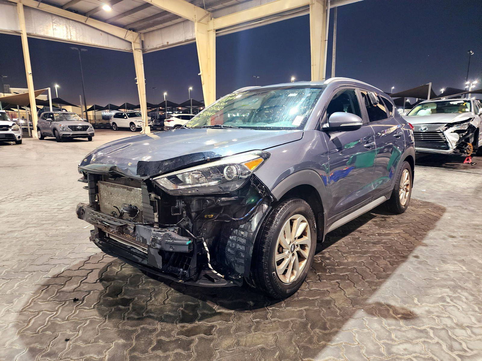 2017 HYUNDAI TUCSON — 132464 KM — Lot XHU331232 — Souq - Marhaba Auctions Used Cars - Image 5