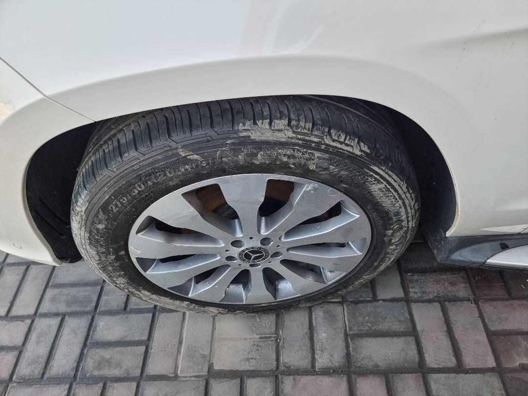 MERCEDES BENZ GLS 450 2017 - Marhaba Auction Used Cars - Image 9