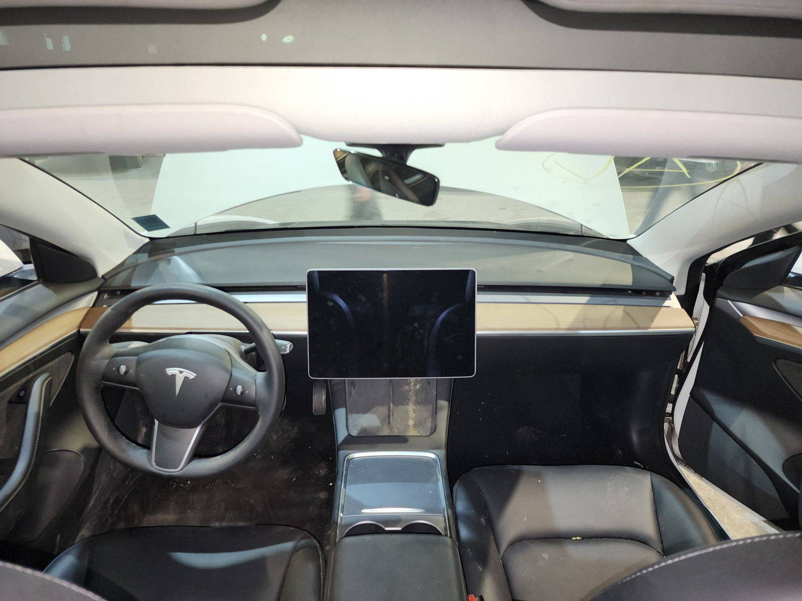 TESLA MODEL 3 2021 - Marhaba Auction Used Cars - Image 15