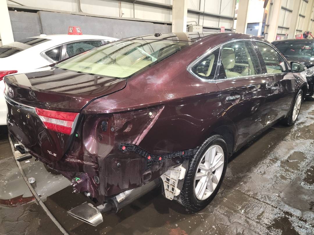 2014 TOYOTA AVALON — 72200 Miles — Lot 105785 - Marhaba Auctions Used Cars - Image 3