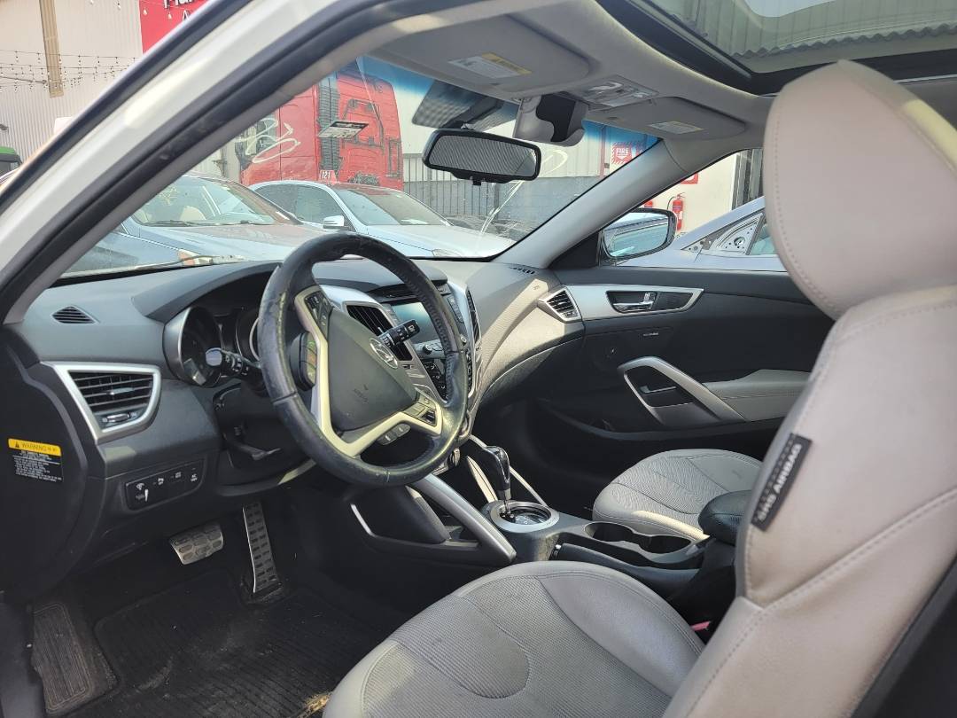 2012 HYUNDAI VELOSTER — 162386 Miles — Lot 45100804 — Main - Marhaba Auctions Used Cars - Image 6