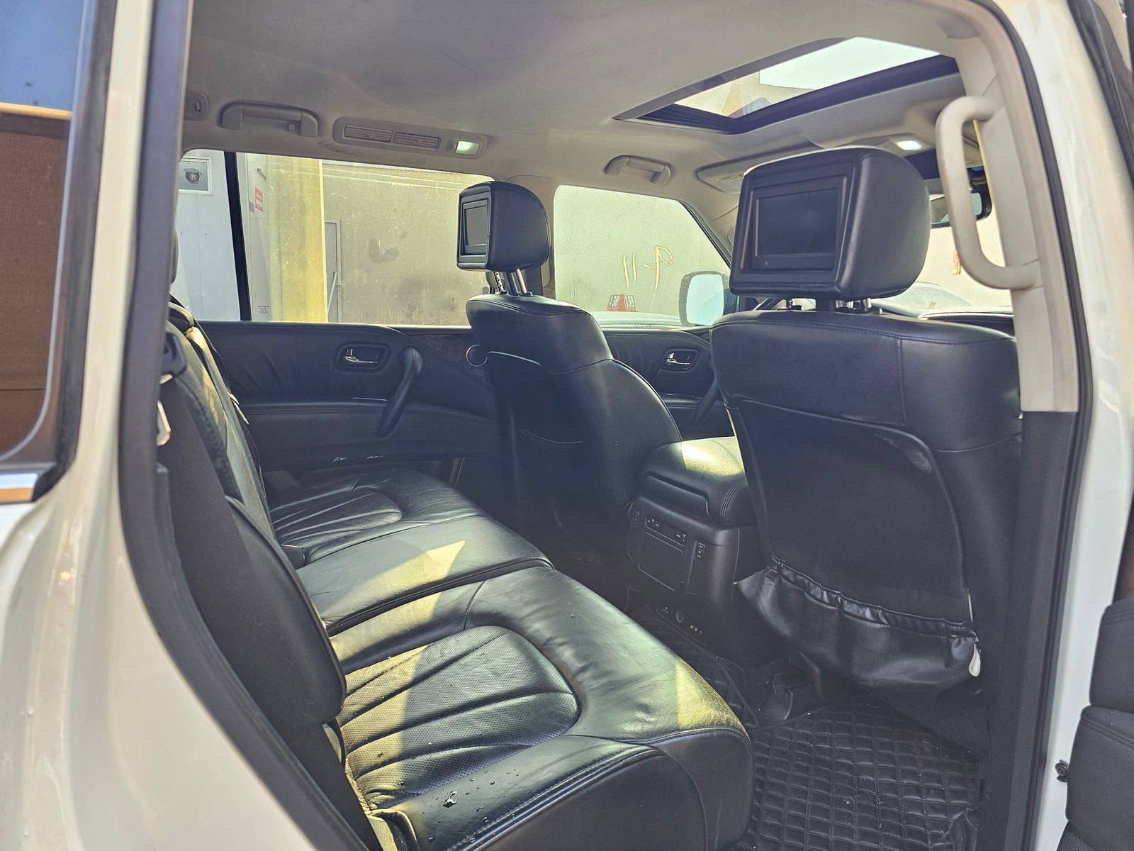 INFINITI QX56 2012 - Marhaba Auction Used Cars - Image 6