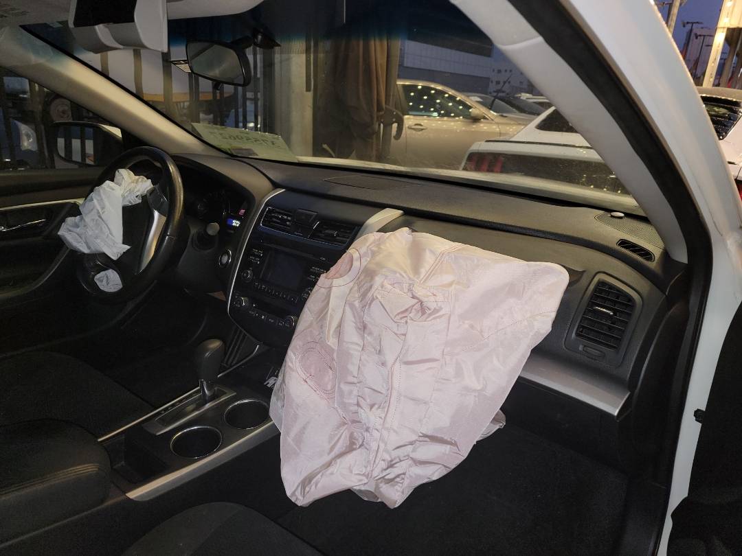 2015 NISSAN ALTIMA — 132724 Miles — Lot 37559627 - Marhaba Auctions Used Cars - Image 6