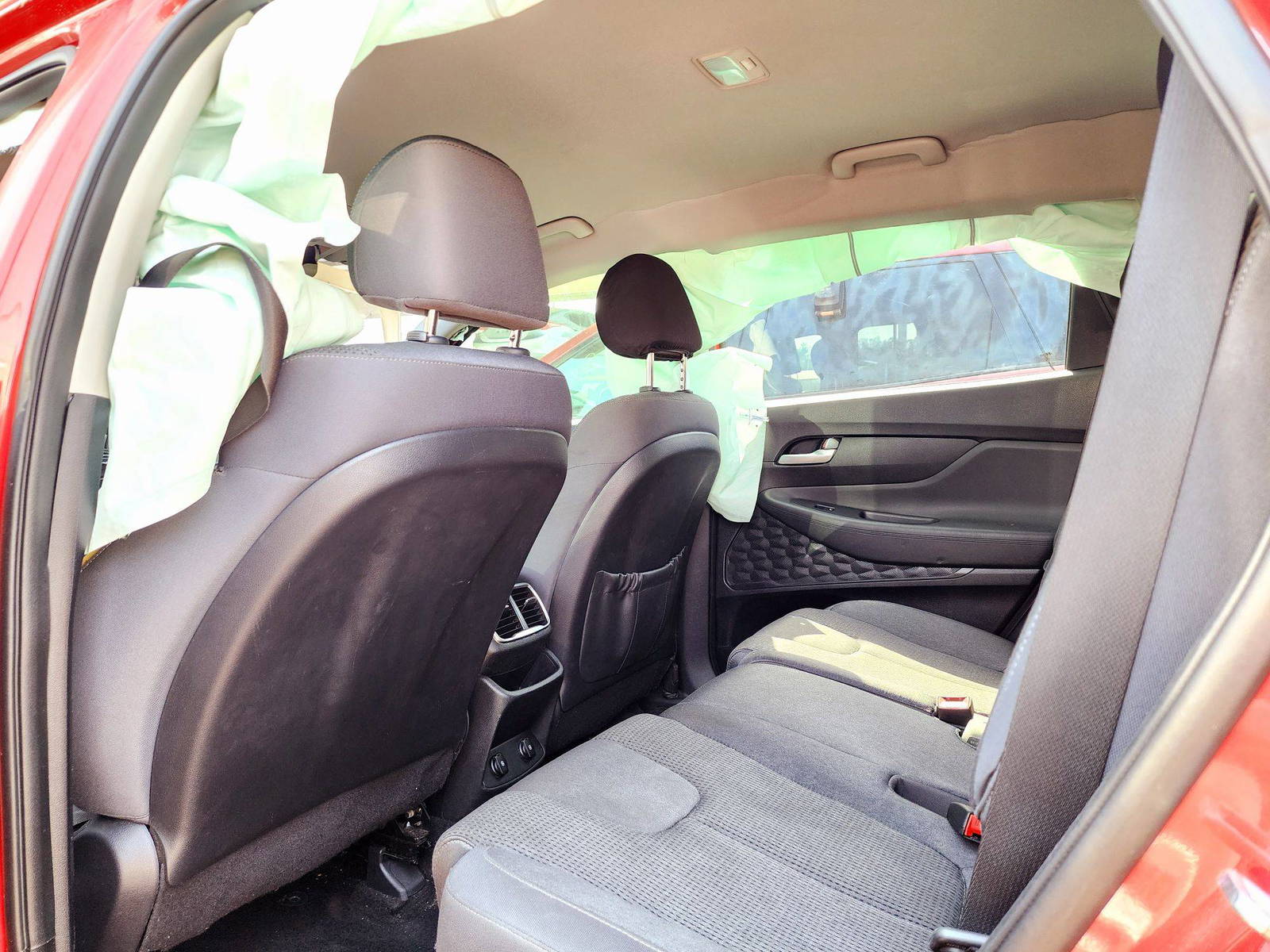 HYUNDAI SANTA FE 2019 - Marhaba Auction Used Cars - Image 6