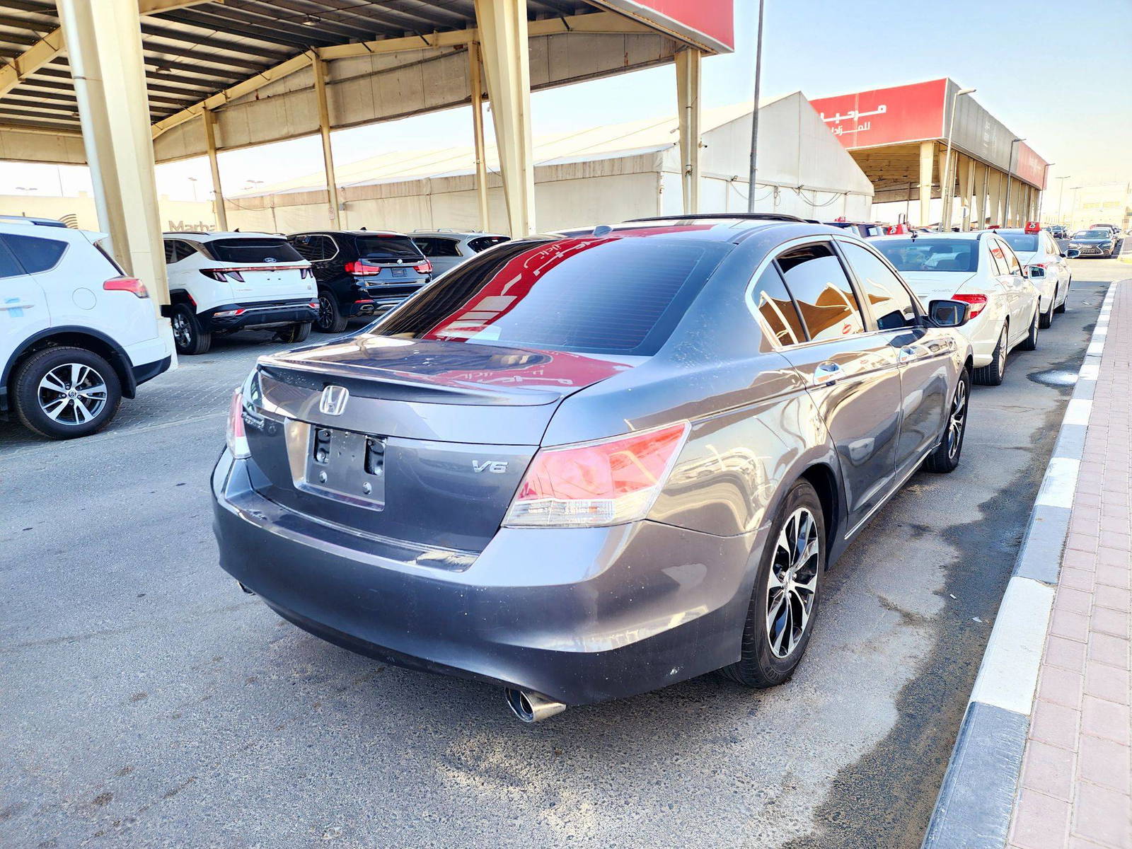 2010 HONDA ACCORD — 159483 Miles — Lot B009090 — Souq - Marhaba Auctions Used Cars - Image 3