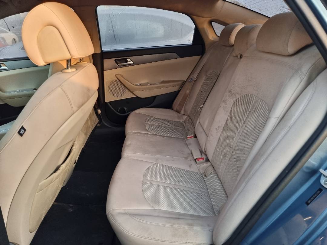 2015 HYUNDAI SONATA — 173875 Miles — Lot 125478 — Ind. 12 - Marhaba Auctions Used Cars - Image 6