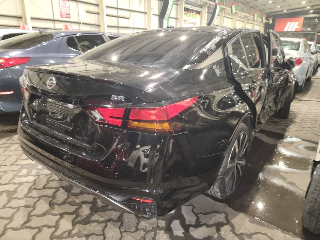 2019 NISSAN ALTIMA — 70761 Miles — Lot 12253 - Marhaba Auctions Used Cars - Image 4