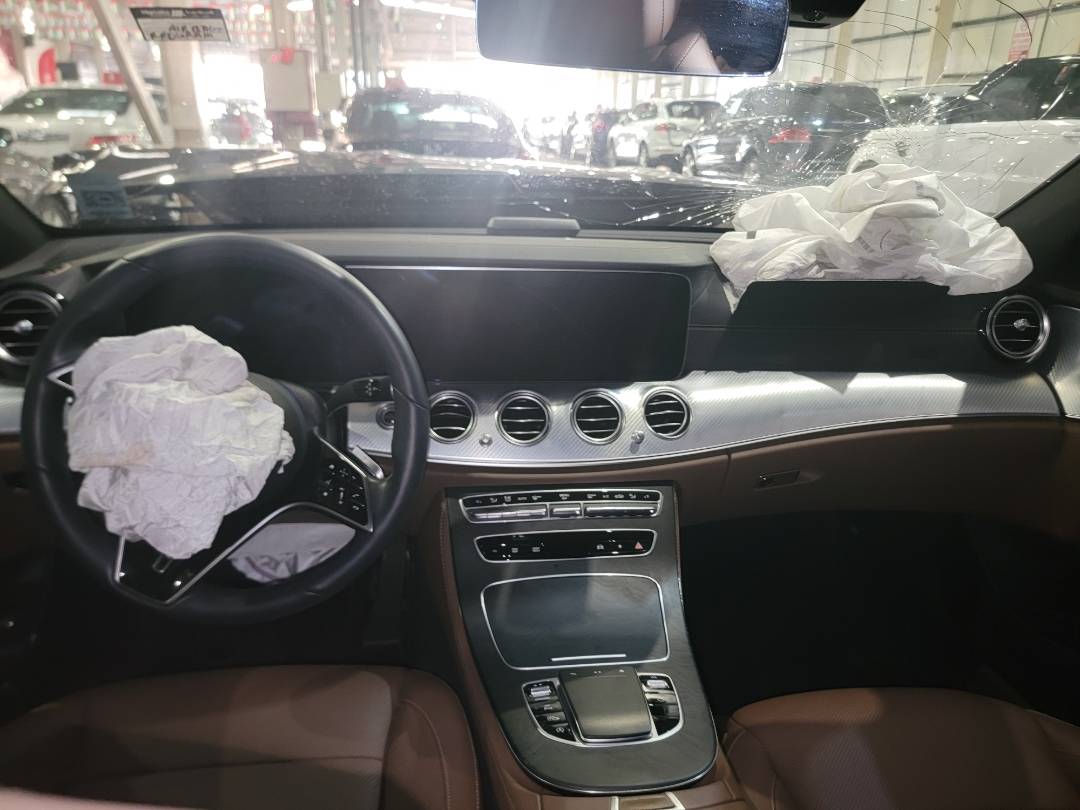 2021 MERCEDES BENZ E 350 — 34708 KM — Lot A995445 — Main - Marhaba Auctions Used Cars - Image 7