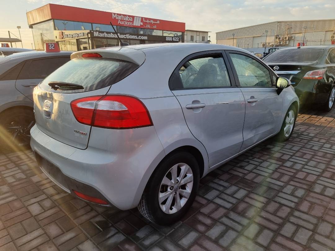 2013 KIA RIO — 237571 Miles — Lot 572364 — Main - Marhaba Auctions Used Cars - Image 4