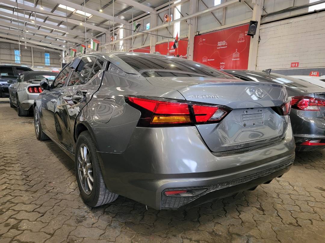 2020 NISSAN ALTIMA — 138682 Miles — Lot 231511 — Main - Marhaba Auctions Used Cars - Image 5