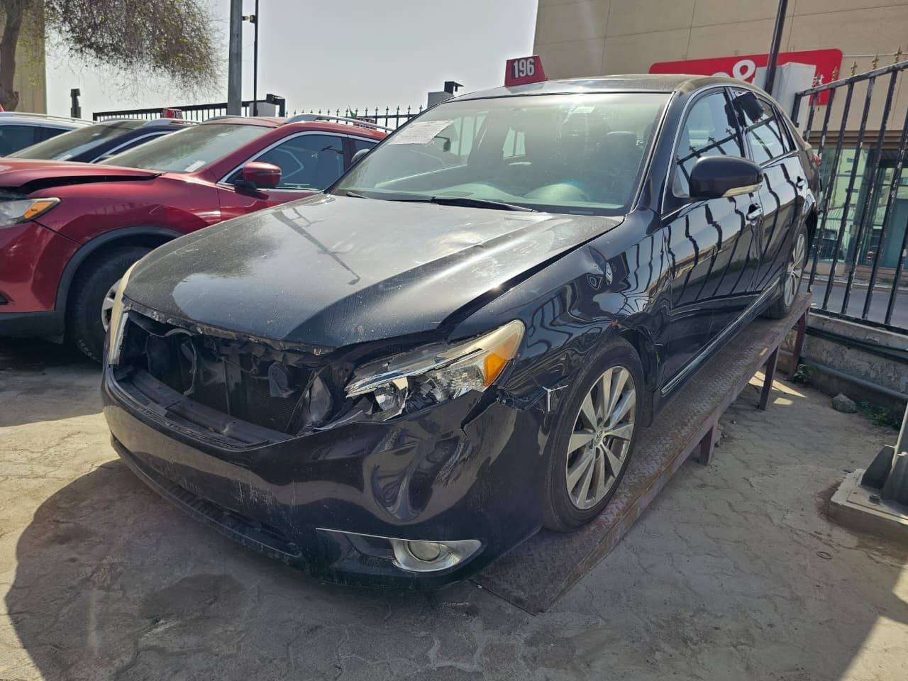 2011 TOYOTA AVALON — 281596 Miles — Lot U418894 — Main - Marhaba Auctions Used Cars - Image 3