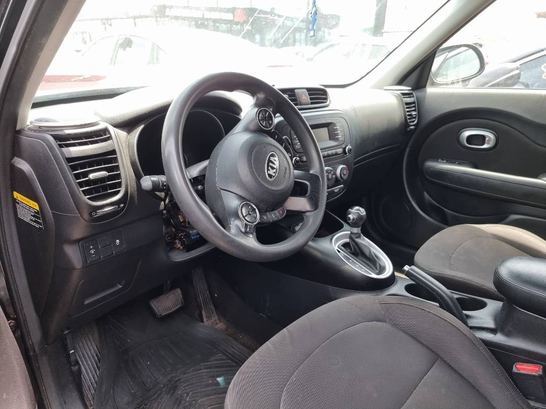 2016 KIA SOUL — 120353 Miles — Lot 124587 — Souq - Marhaba Auctions Used Cars - Image 9