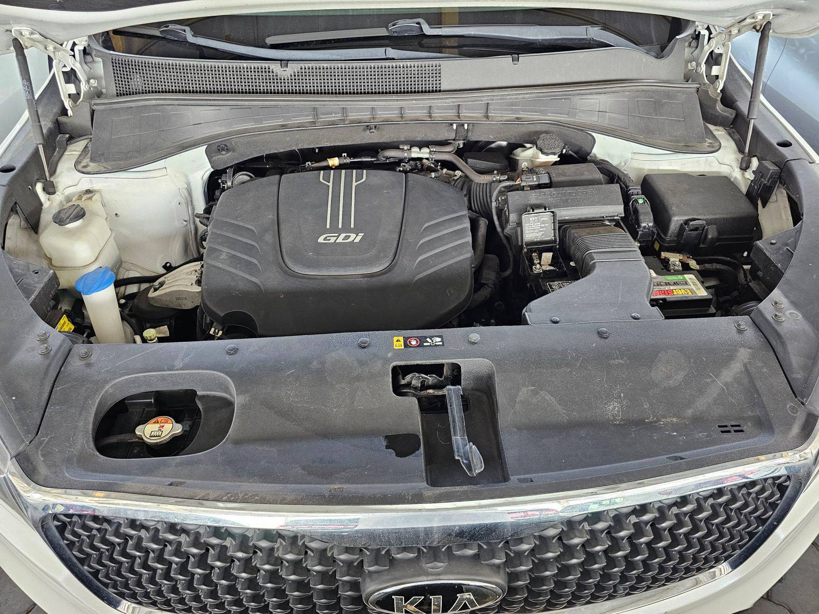 2018 KIA SORENTO — 125504 Miles — Lot DA52JG368347 — Souq - Marhaba Auctions Used Cars - Image 11