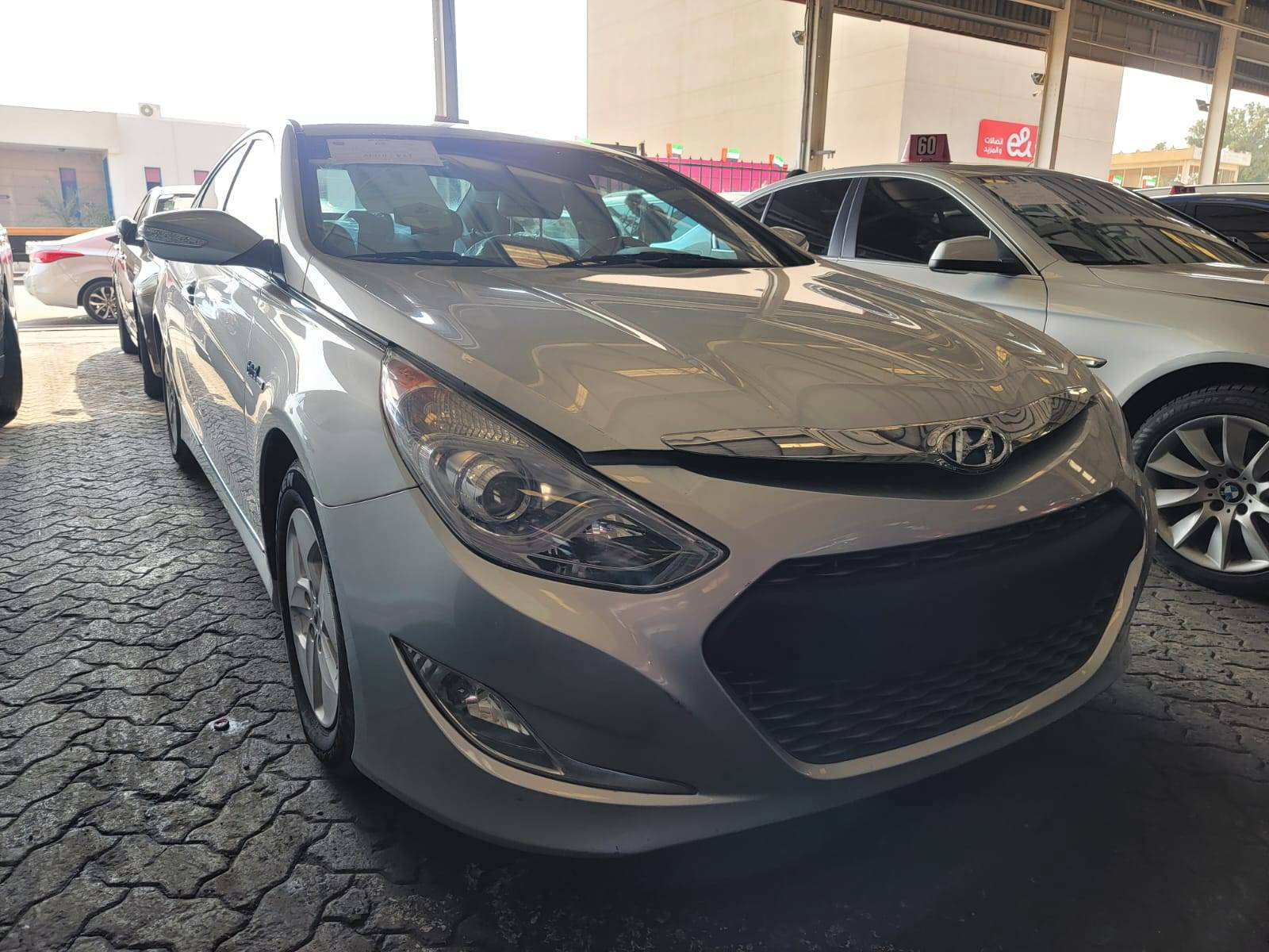 HYUNDAI SONATA 2012 - Marhaba Auction Used Cars - Image 4