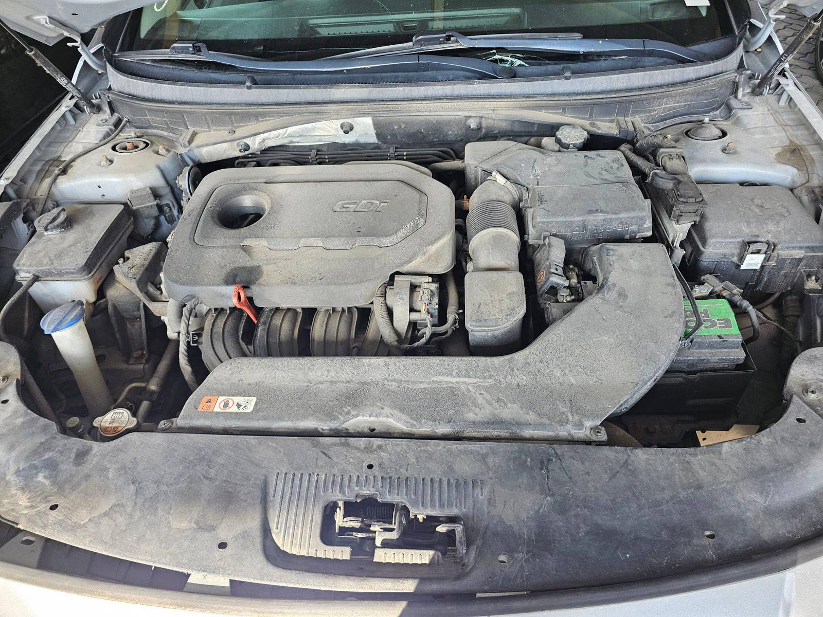 2016 HYUNDAI SONATA — 183000 Miles — Lot H335524 — Souq - Marhaba Auctions Used Cars - Image 12