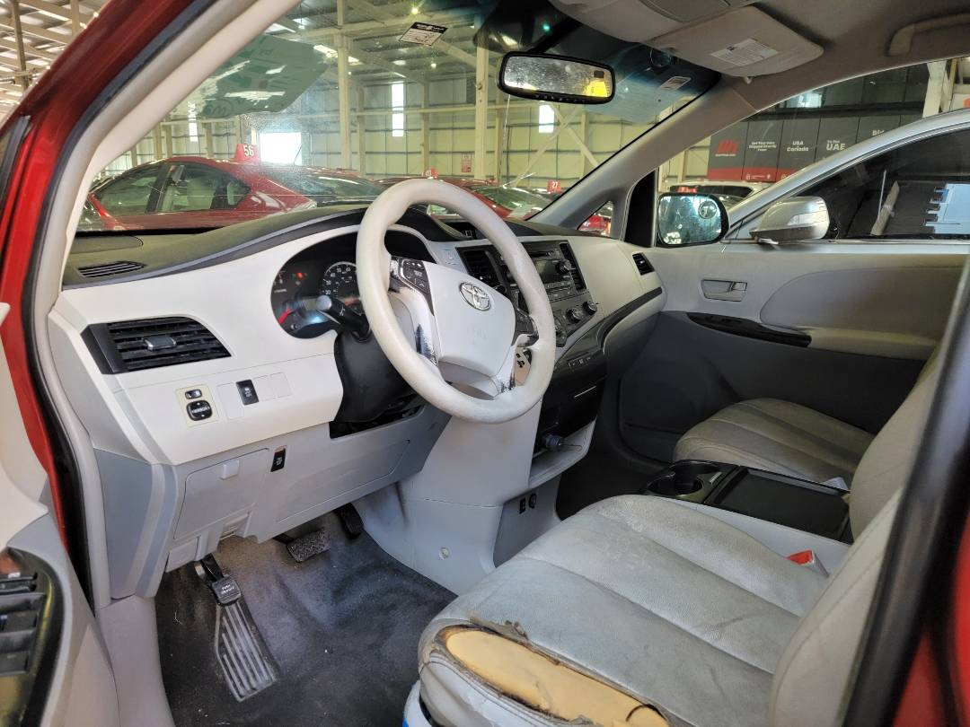 2011 TOYOTA SIENNA — 194042 Miles — Lot S010768 — Main - Marhaba Auctions Used Cars - Image 6