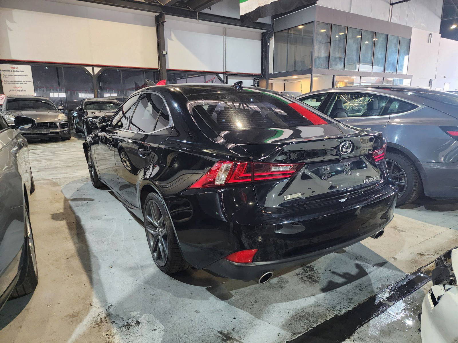 2016 LEXUS IS 200T — 182209 Miles — Lot 5016962 — Al Quoz - Marhaba Auctions Used Cars - Image 6