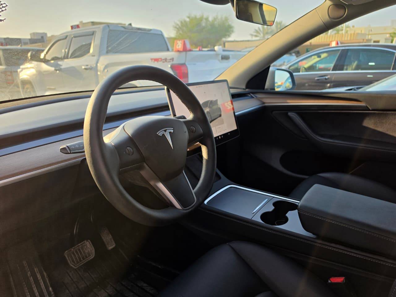2025 TESLA MODEL Y — 8125 KM — Lot F223719 - Marhaba Auctions Used Cars - Image 9