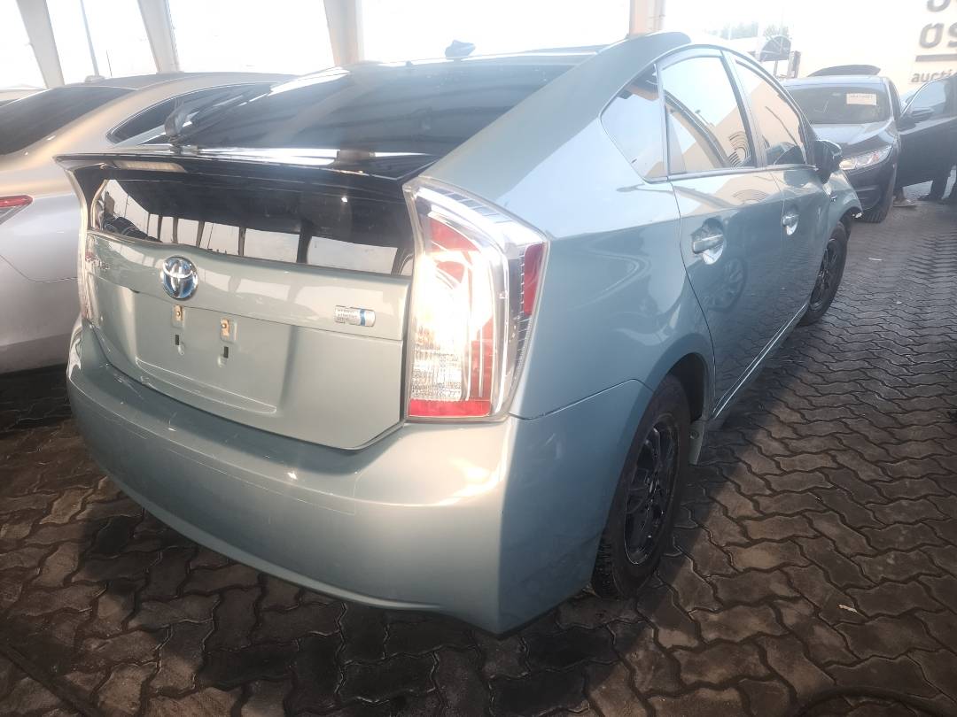 2015 TOYOTA PRIUS — 142265 Miles — Lot 38039904 - Marhaba Auctions Used Cars - Image 12
