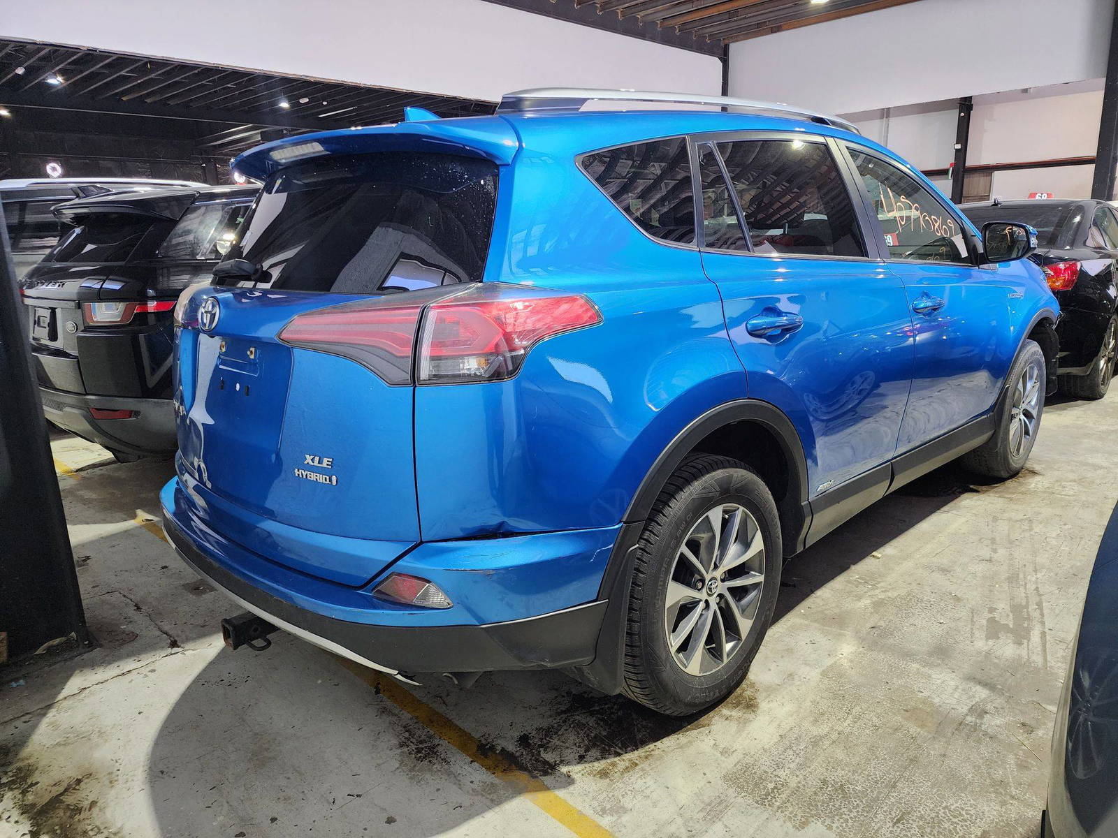 2018 TOYOTA RAV4 — 95622 Miles — Lot 40790869 — Main - Marhaba Auctions Used Cars - Image 5