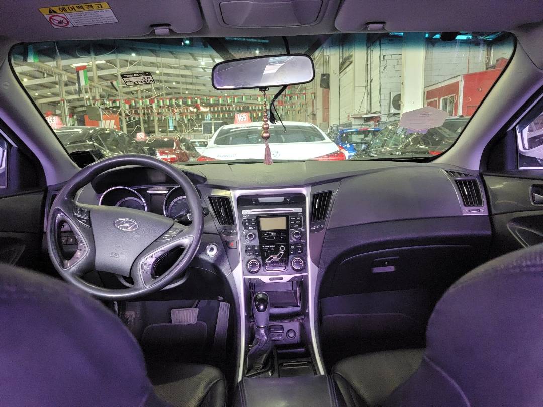 2012 HYUNDAI SONATA — 2322687 KM — Lot 040652 — Main - Marhaba Auctions Used Cars - Image 8