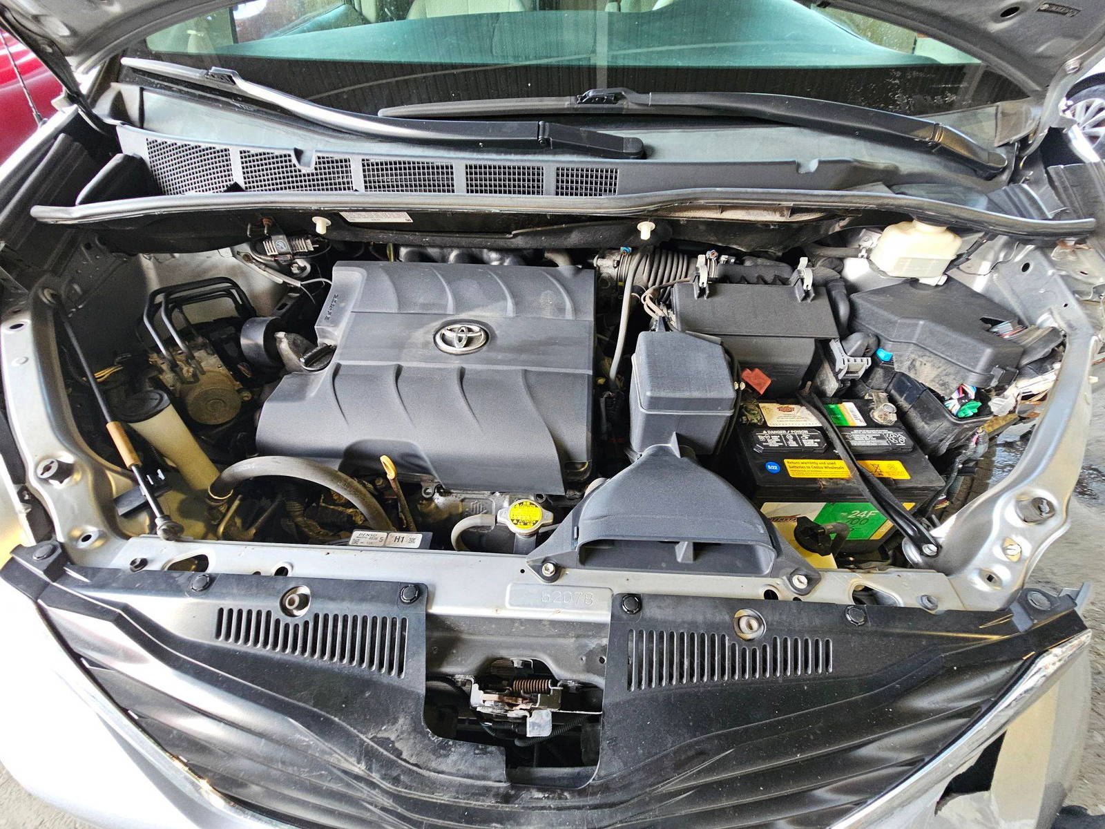 TOYOTA SIENNA 2014 - Marhaba Auction Used Cars - Image 9
